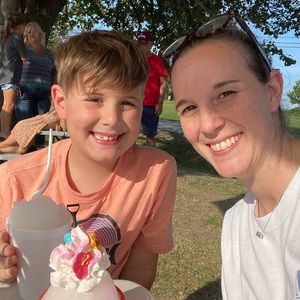 Meet your Posher, Riki